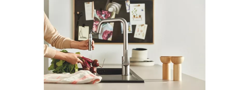 GROHE расширяет линейку кухонных смесителей Eurosmart