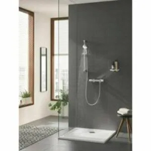 Душевой гарнитур GROHE Tempesta Cosmopolitan 100, 2 режима струи, душевая штанга 600 мм, хром (27578002) Душевой гарнитур GROHE Tempesta Cosmopolitan 100, 2 режима струи, душевая штанга 600 мм, хром (27578002)
