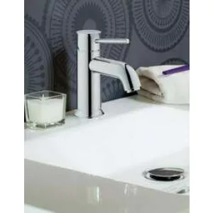 Смеситель для раковины GROHE BauClassic, хром (23162000) Смеситель для раковины GROHE BauClassic, хром (23162000)