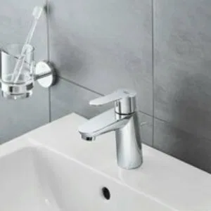 Смеситель для раковины GROHE BauEdge, хром (23328000) Смеситель для раковины GROHE BauEdge, хром (23328000)