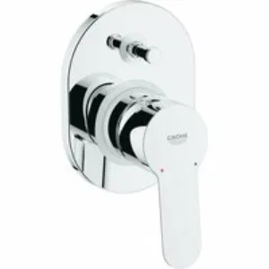 Смеситель для ванны GROHE BauEdge в комплекте с монтажной частью, хром (29039000) Смеситель для ванны GROHE BauEdge в комплекте с монтажной частью, хром (29039000)