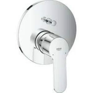 Внешняя часть смесителя для ванны GROHE Eurostyle Cosmopolitan, хром (24052002) Внешняя часть смесителя для ванны GROHE Eurostyle Cosmopolitan, хром (24052002)