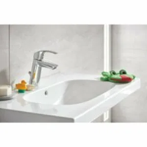 Раковина GROHE Euro Ceramic, накладная на столешницу 80 см,альпин-белый (3958400H) Раковина GROHE Euro Ceramic, накладная на столешницу 80 см,альпин-белый (3958400H)