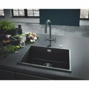 Мойка GROHE K700U с одной чашей, 457 x 406 мм, черный гранит (31653AP0) Мойка GROHE K700U с одной чашей, 457 x 406 мм, черный гранит (31653AP0)