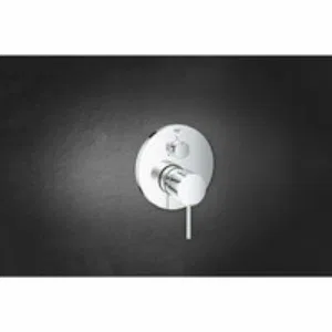Внешняя часть смесителя для ванны GROHE Atrio на 3 потребителя, хром (24096003) Внешняя часть смесителя для ванны GROHE Atrio на 3 потребителя, хром (24096003)