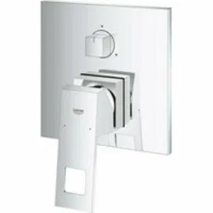 Внешняя часть смесителя для ванны GROHE Eurocube с переключателем на 3 положения, хром (24094000) Внешняя часть смесителя для ванны GROHE Eurocube с переключателем на 3 положения, хром (24094000)