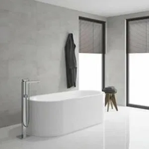 Внешняя часть смесителя для ванны GROHE Eurocube, хром (23672001) Внешняя часть смесителя для ванны GROHE Eurocube, хром (23672001)
