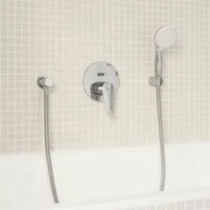 Ванна GROHE Essence, 180 x 80 х 45, альпин-белый (39617000) Ванна GROHE Essence, 180 x 80 х 45, альпин-белый (39617000)