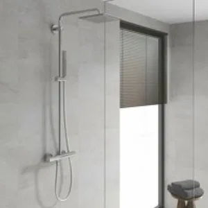 Душевая система GROHE Euphoria System 230 с термостатом для душа, хром (26187000) Душевая система GROHE Euphoria System 230 с термостатом для душа, хром (26187000)