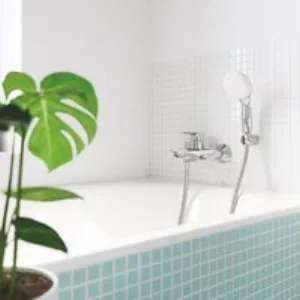 Смеситель для ванны GROHE BauEdge, хром (23604001) Смеситель для ванны GROHE BauEdge, хром (23604001)