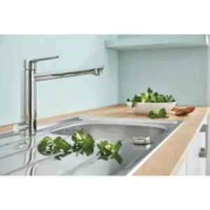 Смеситель для кухни GROHE BauEdge с запорным вентилем, хром (31696000) Смеситель для кухни GROHE BauEdge с запорным вентилем, хром (31696000)