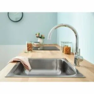 Смеситель для кухни GROHE BauClassic, хром (31535001) Смеситель для кухни GROHE BauClassic, хром (31535001)