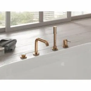 Смеситель для ванны GROHE Essence на 4 отверстия, на край ванны, теплый закат глянец (19578DA1) Смеситель для ванны GROHE Essence на 4 отверстия, на край ванны, теплый закат глянец (19578DA1)