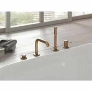 Смеситель для ванны GROHE Essence на 4 отверстия, на край ванны, теплый закат матовый (19578DL1) Смеситель для ванны GROHE Essence на 4 отверстия, на край ванны, теплый закат матовый (19578DL1)