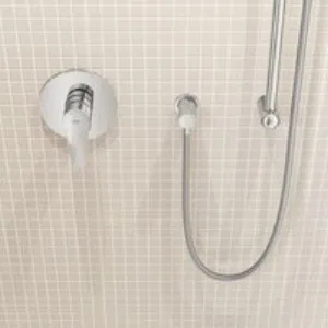 Внешняя часть смесителя для душа GROHE BauEdge, хром (24161001) Внешняя часть смесителя для душа GROHE BauEdge, хром (24161001)