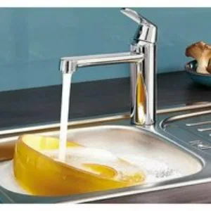 Смеситель для кухни GROHE Eurosmart, хром (30463000) Смеситель для кухни GROHE Eurosmart, хром (30463000)