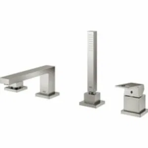 Смеситель для ванны GROHE Eurocube на 4 отверстия, на край ванны, суперсталь (19897DC1) Смеситель для ванны GROHE Eurocube на 4 отверстия, на край ванны, суперсталь (19897DC1)