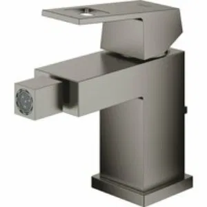 Смеситель для биде GROHE Eurocube с донным клапаном, темный графит матовый (23138AL0) Смеситель для биде GROHE Eurocube с донным клапаном, темный графит матовый (23138AL0)