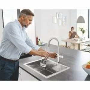 Смеситель для кухонной мойки GROHE Blue Home с системой фильтрации, охлаждения и газирования воды, хром (31455001) Смеситель для кухонной мойки GROHE Blue Home с системой фильтрации, охлаждения и газирования воды, хром (31455001)