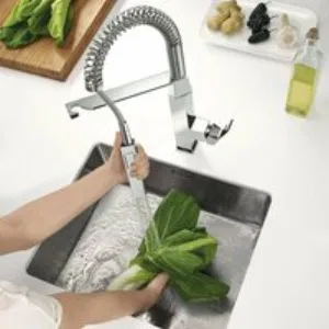 Смеситель для кухонной мойки GROHE Eurocube профессиональный, хром (31395000) Смеситель для кухонной мойки GROHE Eurocube профессиональный, хром (31395000)
