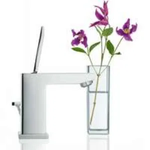 Смеситель для раковины GROHE Eurocube Joy с донным клапаном, S-size, хром (23654000) Смеситель для раковины GROHE Eurocube Joy с донным клапаном, S-size, хром (23654000)
