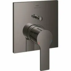 Внешняя часть смесителя для ванны GROHE Allure скрытого монтажа на 2 потребителя, квадратная, темный графит глянец (19315A01) Внешняя часть смесителя для ванны GROHE Allure скрытого монтажа на 2 потребителя, квадратная, темный графит глянец (19315A01)