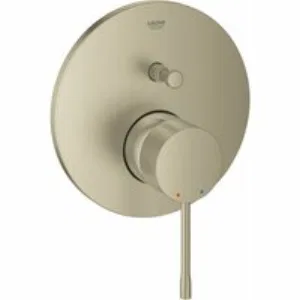 Внешняя часть смесителя для ванны GROHE Essence скрытого монтажа на 2 потребителя, круглая, никель матовый (24167EN1) Внешняя часть смесителя для ванны GROHE Essence скрытого монтажа на 2 потребителя, круглая, никель матовый (24167EN1)
