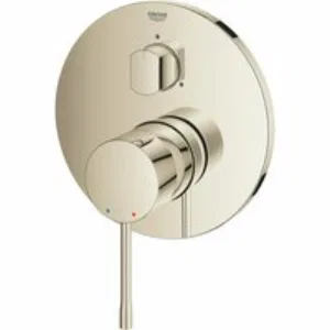 Внешняя часть смесителя для ванны GROHE Essence на 3 потребителя, никель глянец (24169BE1) Внешняя часть смесителя для ванны GROHE Essence на 3 потребителя, никель глянец (24169BE1)