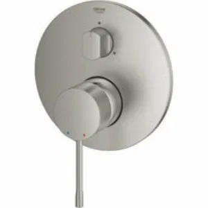 Внешняя часть смесителя для ванны GROHE Essence на 3 потребителя, суперсталь (24169DC1) Внешняя часть смесителя для ванны GROHE Essence на 3 потребителя, суперсталь (24169DC1)
