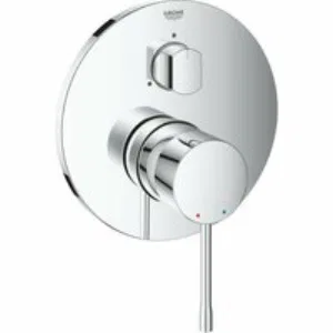 Внешняя часть смесителя для ванны GROHE Essence на 3 потребителя, хром (24169001) Внешняя часть смесителя для ванны GROHE Essence на 3 потребителя, хром (24169001)