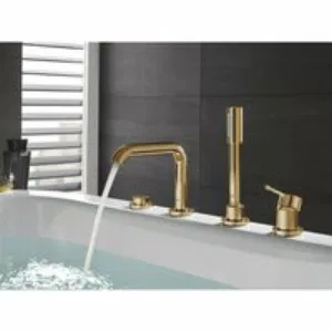 Смеситель для ванны GROHE Essence на 4 отверстия, холодный рассвет глянец (25251GL1) Смеситель для ванны GROHE Essence на 4 отверстия, холодный рассвет глянец (25251GL1)