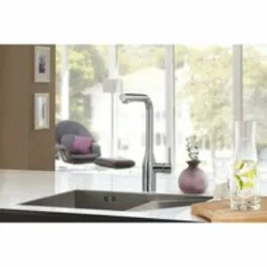Смеситель для кухни GROHE Essence с вытяжным изливом 2jet, хром (30504000) Смеситель для кухни GROHE Essence с вытяжным изливом 2jet, хром (30504000)