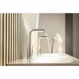Смеситель для раковины GROHE Essence с донным клапаном, L-size, хром (24174001) Смеситель для раковины GROHE Essence с донным клапаном, L-size, хром (24174001)