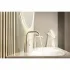 Смеситель для раковины GROHE Essence с донным клапаном, M-size, суперсталь (24173DC1) Смеситель для раковины GROHE Essence с донным клапаном, M-size, суперсталь (24173DC1)
