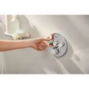 Душевая система GROHE Grohtherm SmartControl с термостатом для душа, хром (34863000) Душевая система GROHE Grohtherm SmartControl с термостатом для душа, хром (34863000)