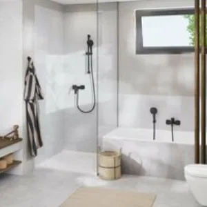 Смеситель для душа GROHE Cubeo с душевым гарнитуром, матовый черный (1018252430) Смеситель для душа GROHE Cubeo с душевым гарнитуром, матовый черный (1018252430)