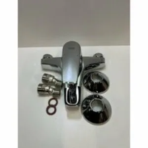 Смеситель для ванны GROHE BauFlow, хром (23756000/U), уценненый товар Смеситель для ванны GROHE BauFlow, хром (23756000/U), уценненый товар