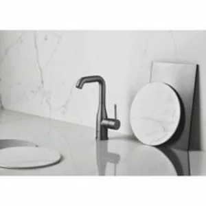 Смеситель для раковины GROHE Essence с донным клапаном, L-size, темный графит матовый (32628AL1) Смеситель для раковины GROHE Essence с донным клапаном, L-size, темный графит матовый (32628AL1)