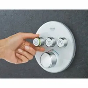 Внешняя часть термостата для душа GROHE Grohtherm SmartControl на 3 потребителя, белая луна (29904LS0) Внешняя часть термостата для душа GROHE Grohtherm SmartControl на 3 потребителя, белая луна (29904LS0)